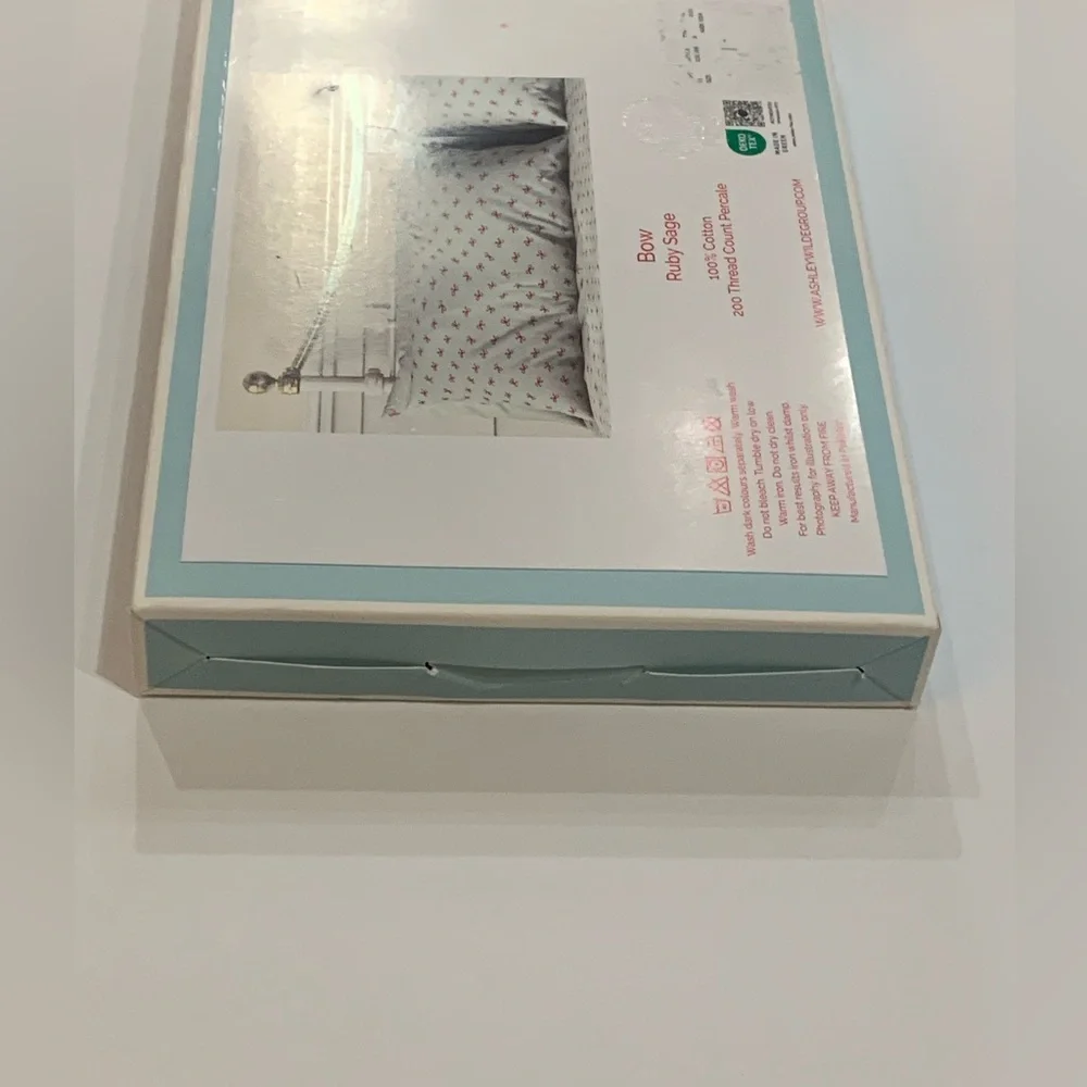 Cath Kidston London Bow Pillowcase Set - Ruby Sage, Percale cotton, 21"x28", NIB - Picture 7 of 10